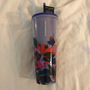 NWT Starbucks Holiday 2023 Poinsettia Bouquet Color Change Venti Tumbler